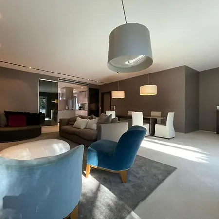 Bdc - Gatteschi Exclusive 3-bdr Apartment