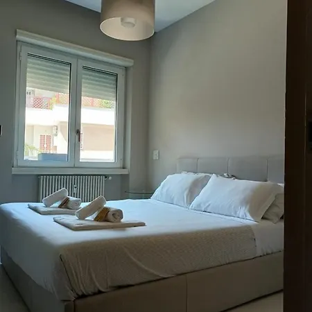 Bdc - Gatteschi Exclusive 3-bdr Apartment